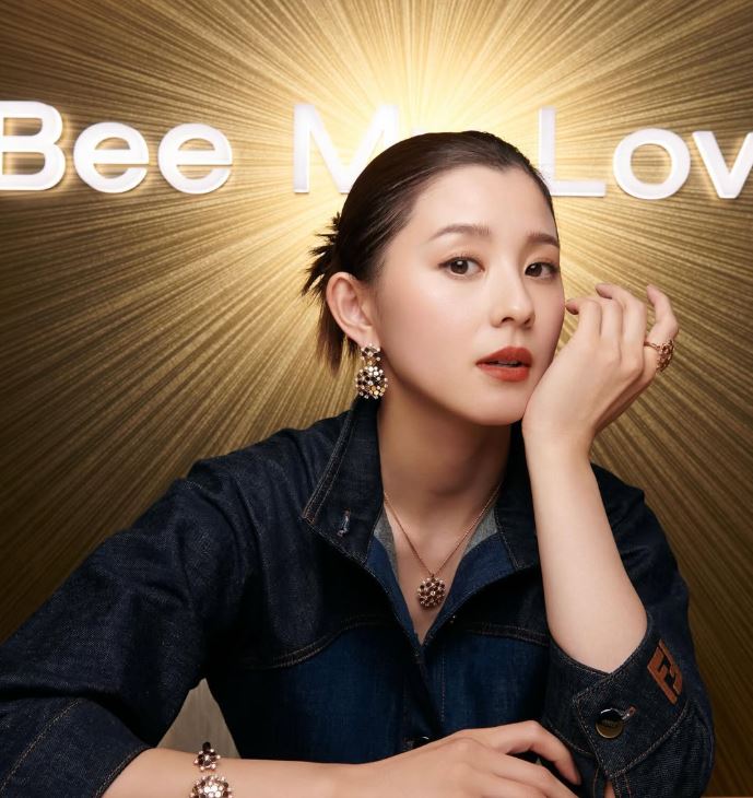 朝比奈彩の再婚相手と噂の人物は誰？話題の背景とは！